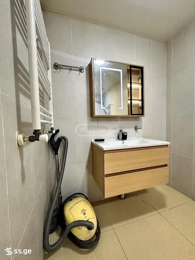 3 Room Flat For Sale view 4