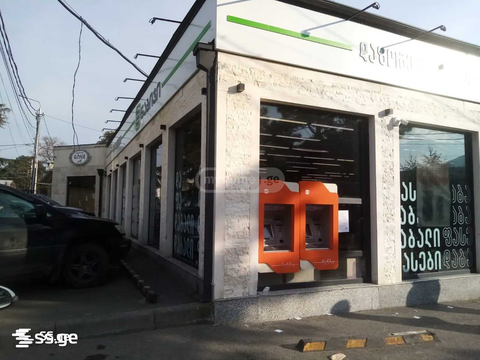 Продажа Commercial Space в Цкнети view 2