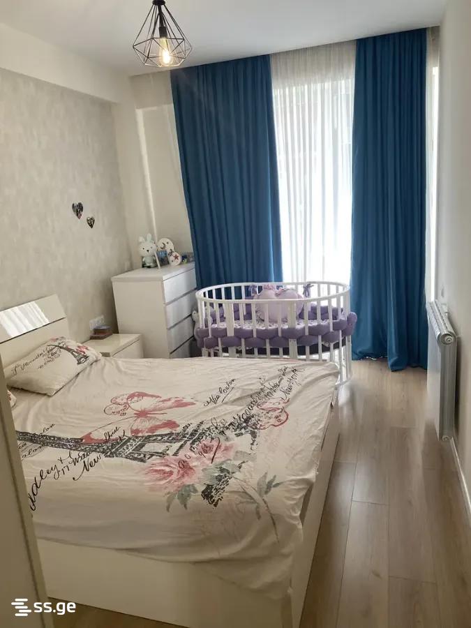 3 Room Flat For Sale view 5