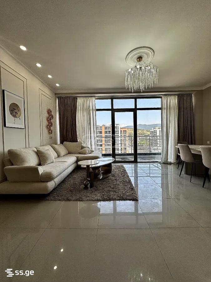 3 Room Flat For Sale view 1
