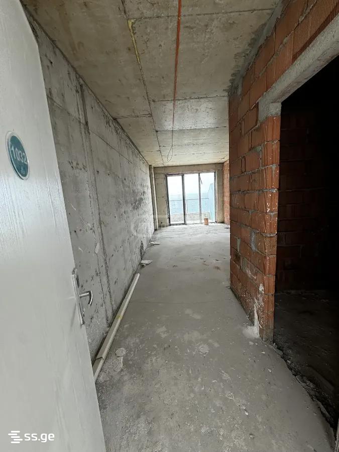 1 Room Flat For Sale view 2