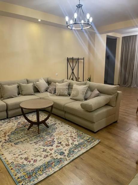 4 room Flat For Rent. Vera  - picture #1