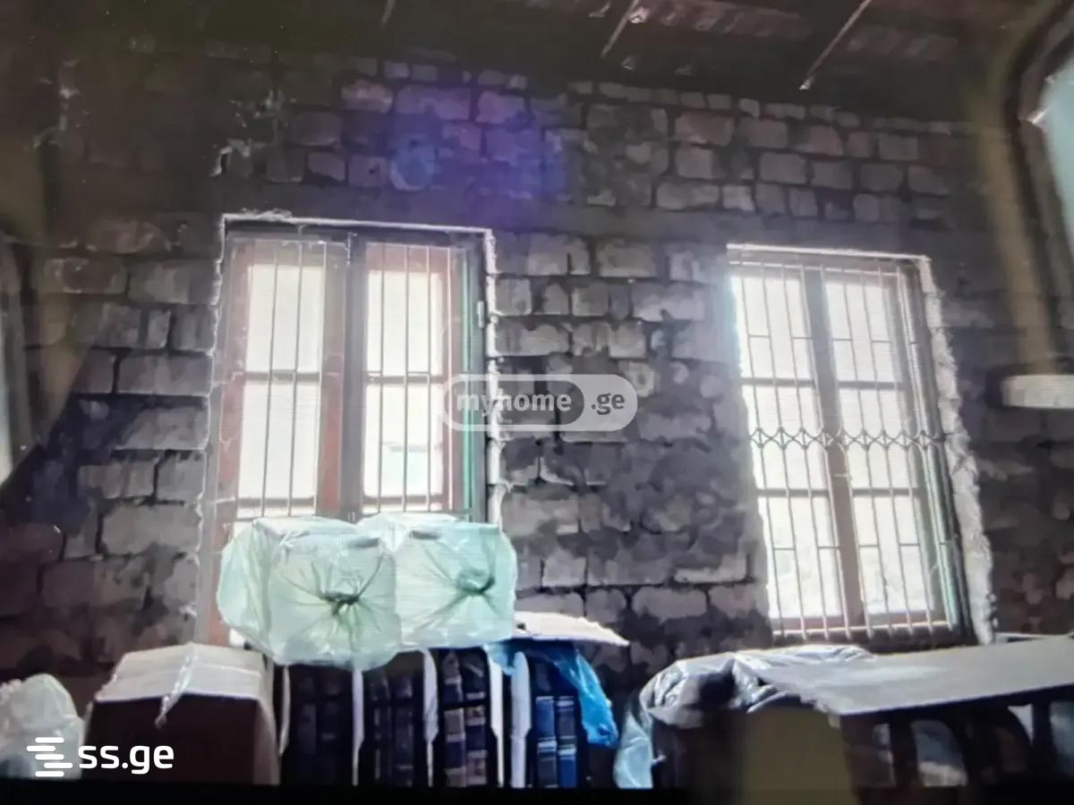 Basement For Sale. Poti view 2