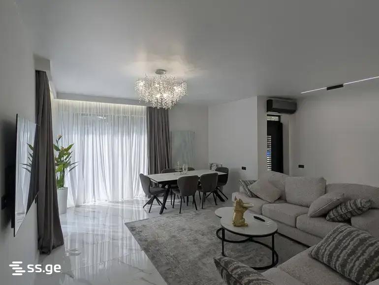 6 Room Summer Cottage For Sale view 2
