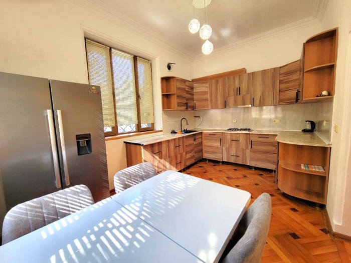 https://static.ss.ge/20260930/15_730720dd-ba4b-40f5-b0e4-2cc1a6073068_Thumb.jpg