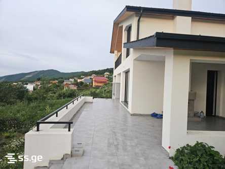 5 Room Private House For Rent. Betania view 1