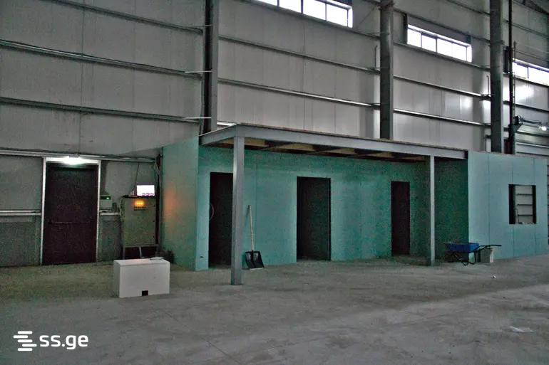 Store-Industrial Property For Rent. Didi Lilo view 4