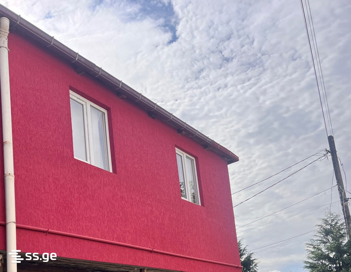3 Room Flat For Sale view 1