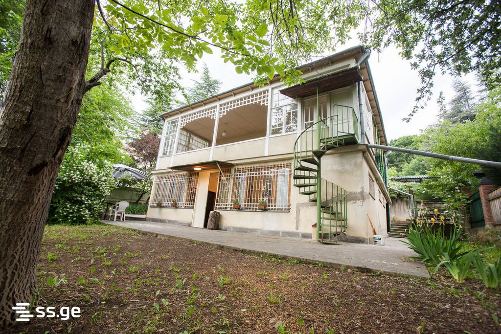 5 Room Summer Cottage For Rent. Tskneti view 1