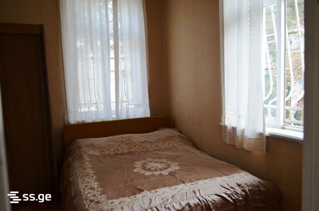 5 Room Summer Cottage For Rent. Tskneti view 13