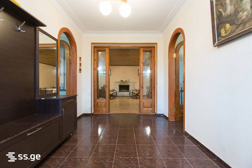 5 Room Summer Cottage For Rent. Tskneti view 6