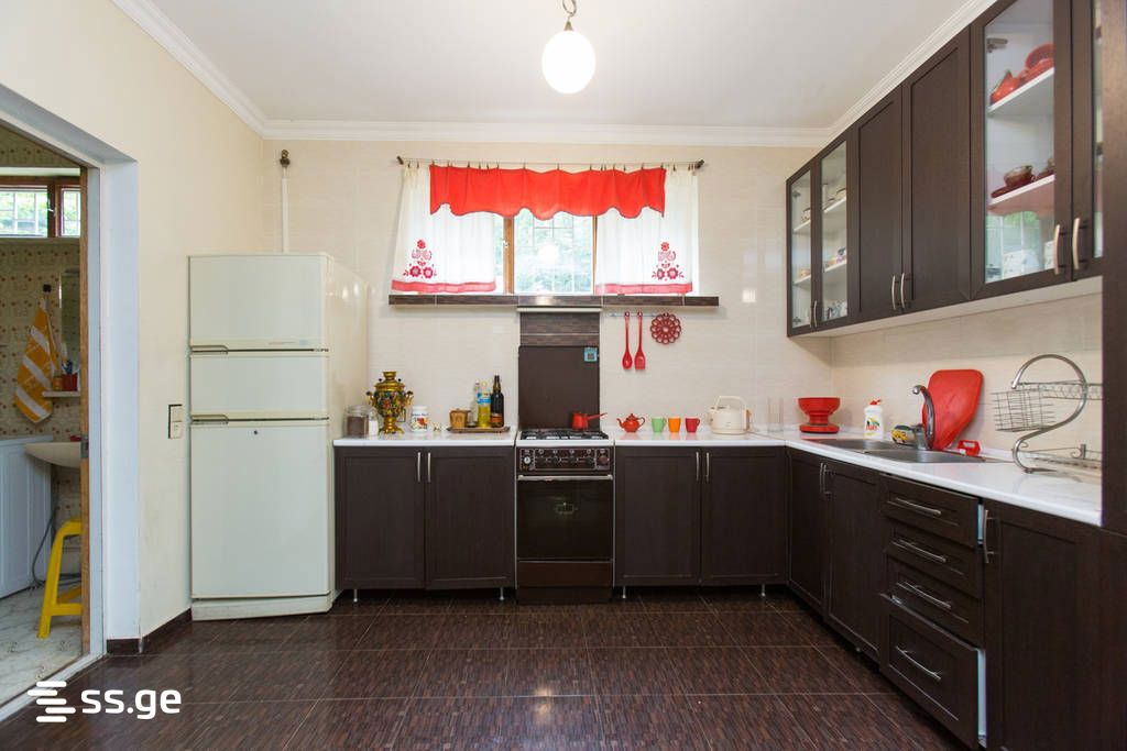 5 Room Summer Cottage For Rent. Tskneti view 8