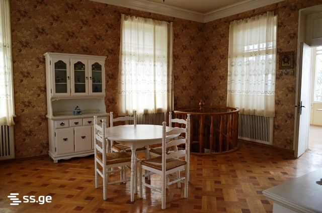 5 Room Summer Cottage For Rent. Tskneti view 12