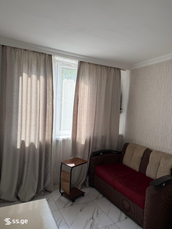 3 Room Flat For Sale view 2