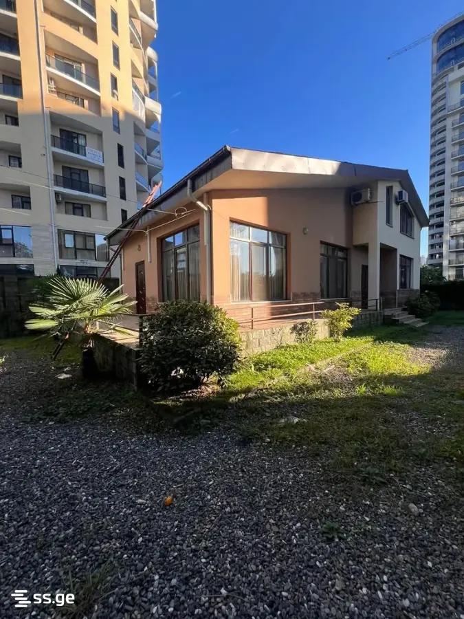 6 Room Private House For Rent. Makhindjauri view 2