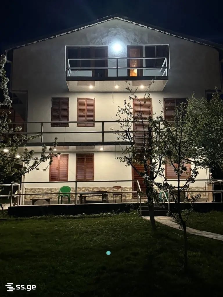 10 Room Private House For Rent. Betania view 1