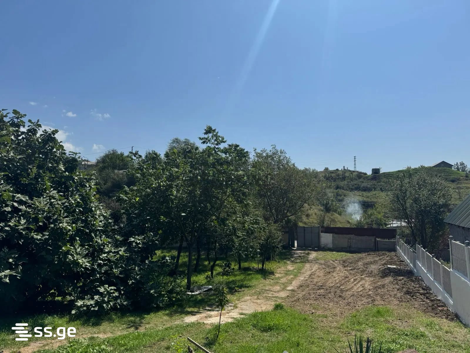 4 Room Private House For Sale view 2