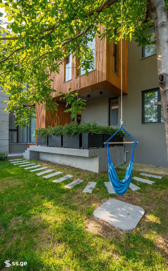 5 Room Private House For Rent. Okrokana view 2