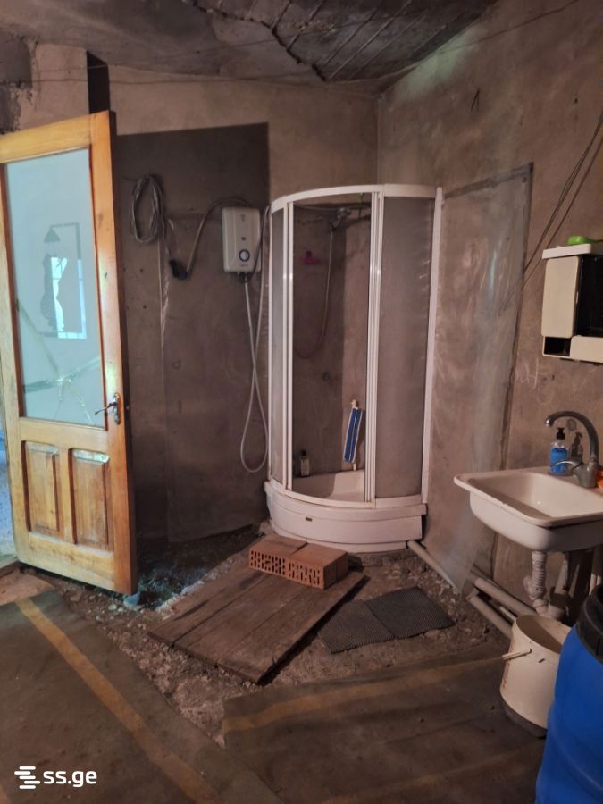 5 Room Private House For Sale view 1
