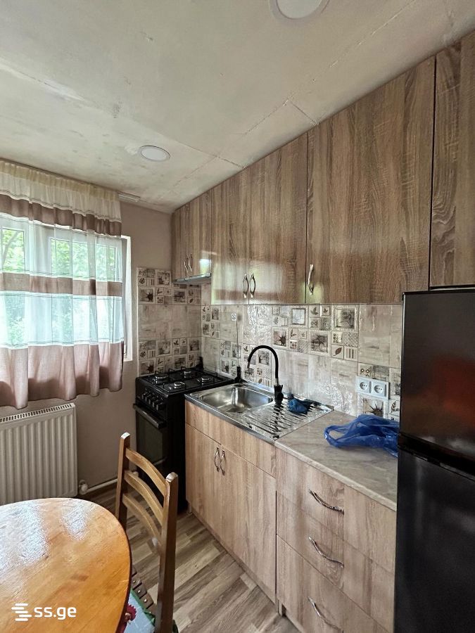 3 Room Private House For Rent. Rustavi view 5