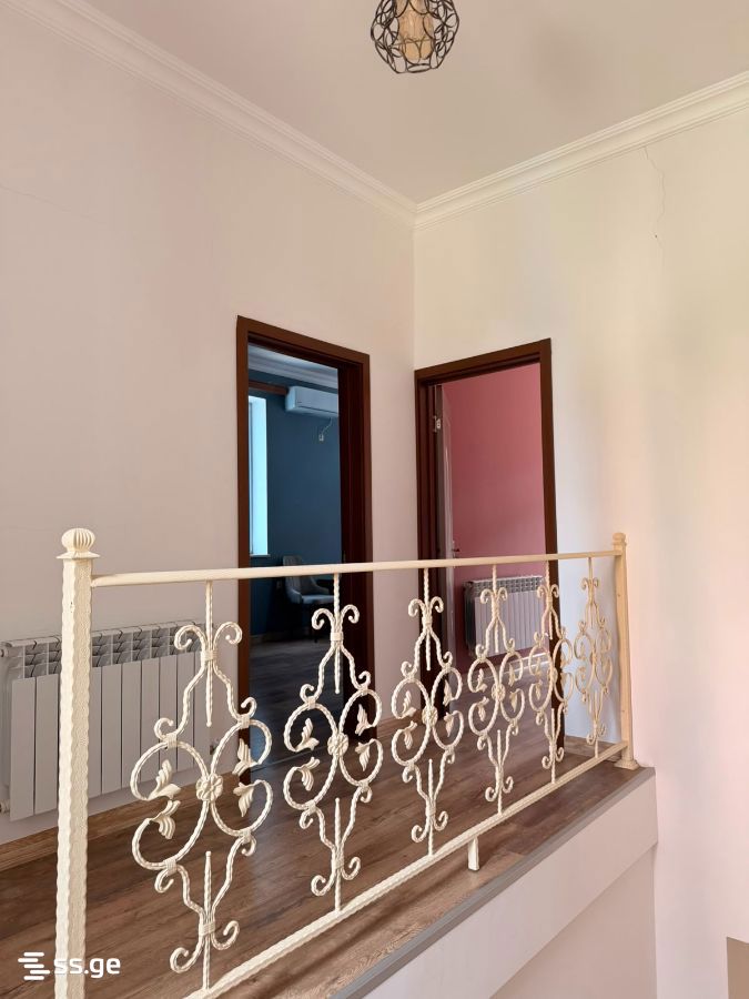 4 Room Private House For Rent. Poti view 8