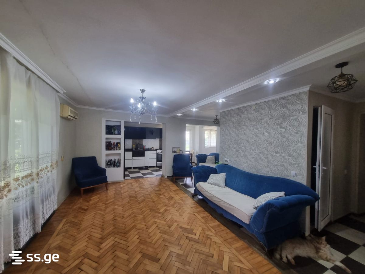 3 Room Flat For Rent. Poti view 2