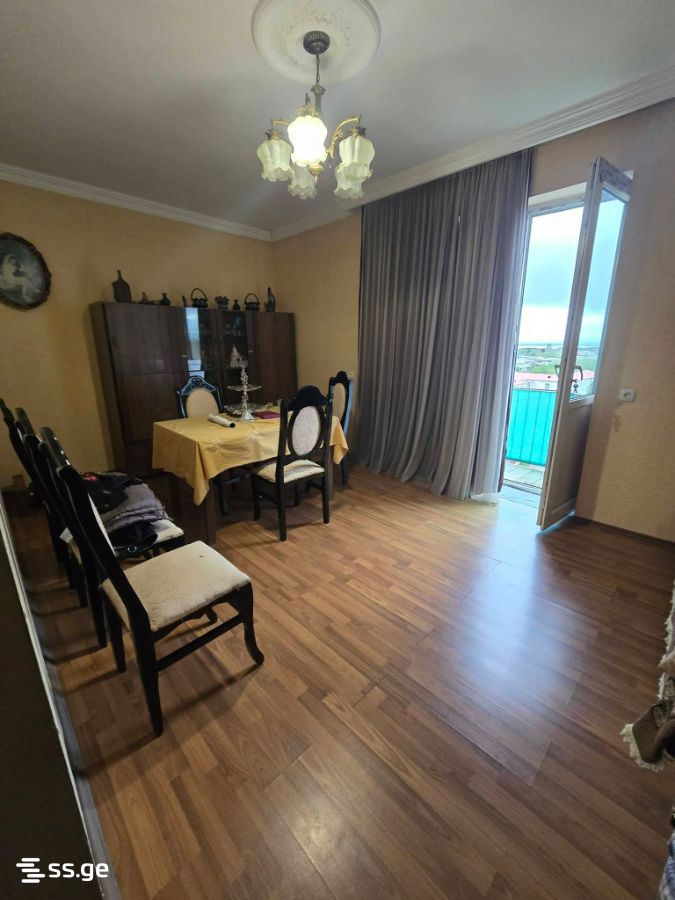 4 Room Flat For Sale view 1