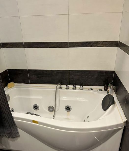 https://static.ss.ge/20261005/16_e6838040-761e-4177-8de0-1bf27b5086ce_Thumb.jpg