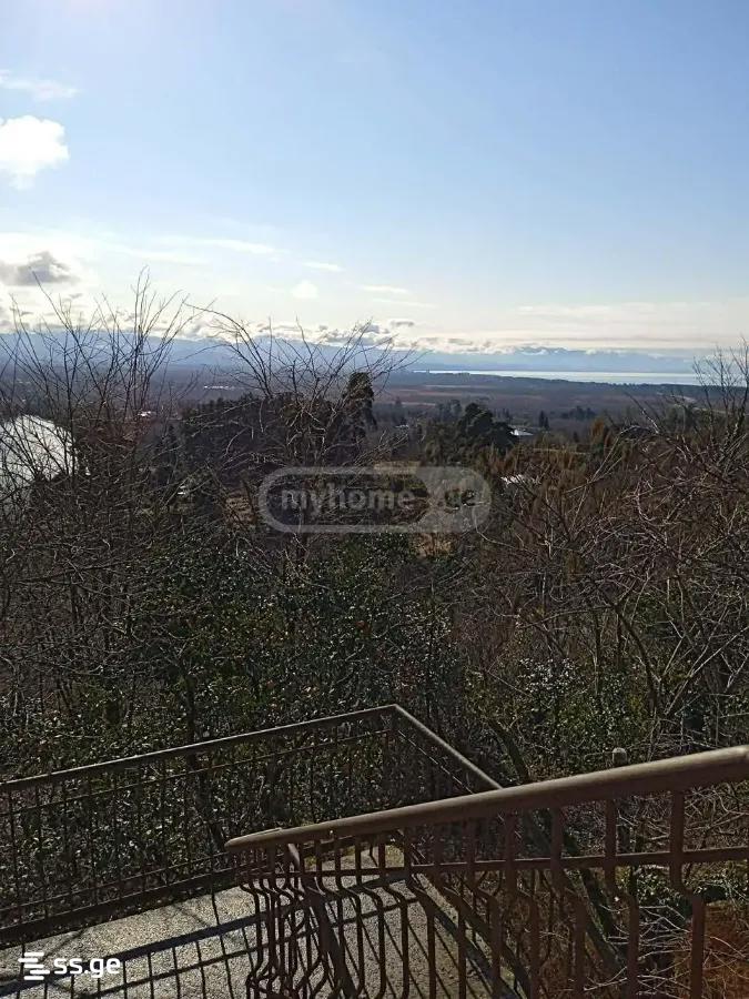 7 Room Private House For Sale view 2