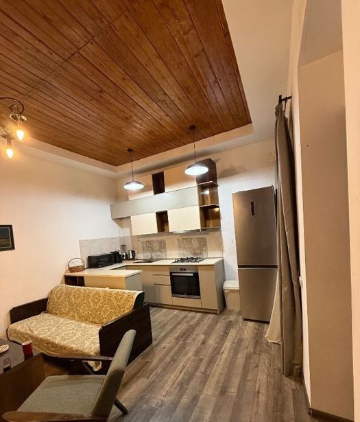 https://static.ss.ge/20261005/3_9676543d-58a9-478c-91d2-b567b5dd328a_Thumb.jpg