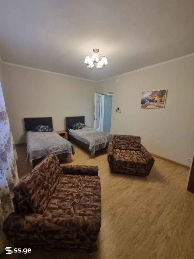 2 Room Flat For Rent. Poti view 2