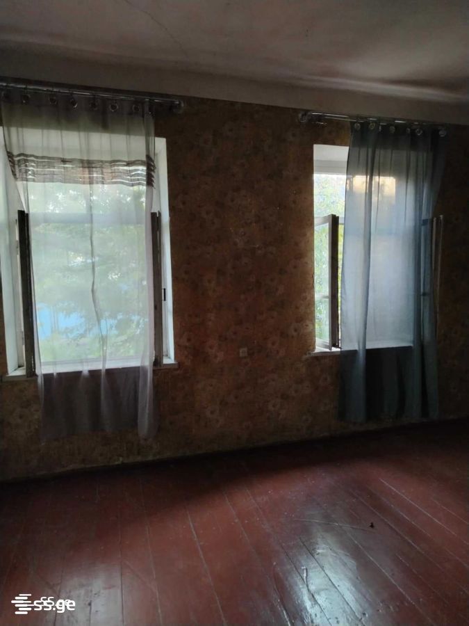 4 Room Private House For Sale view 4