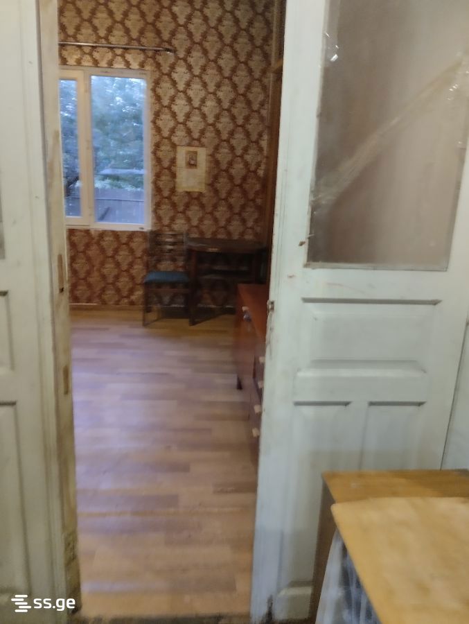 5 Room Private House For Sale view 4