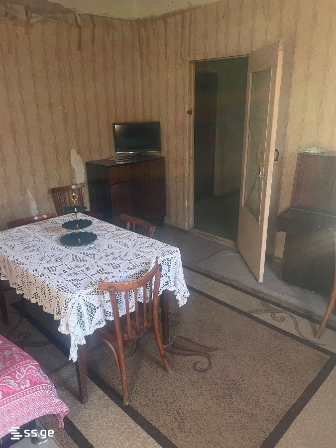 Продажа 3-комната Квартира view 2