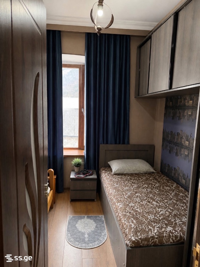 4 Room Private House For Sale view 5