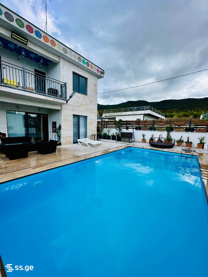 6 Room Summer Cottage Daily Rent. Mtskheta view 1