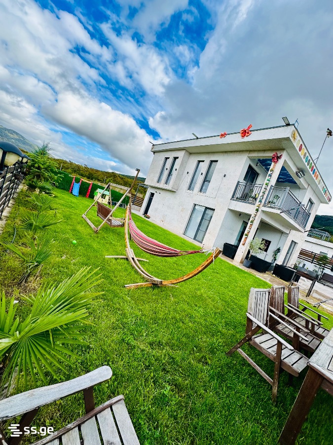 6 Room Summer Cottage Daily Rent. Mtskheta view 2