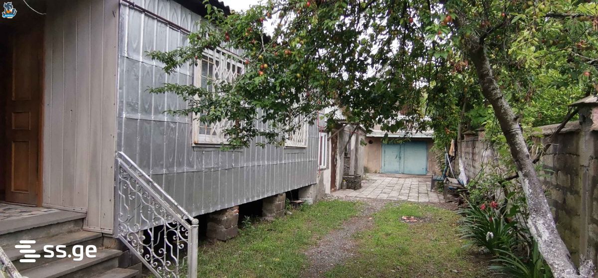 6 Room Private House For Rent. Poti view 11