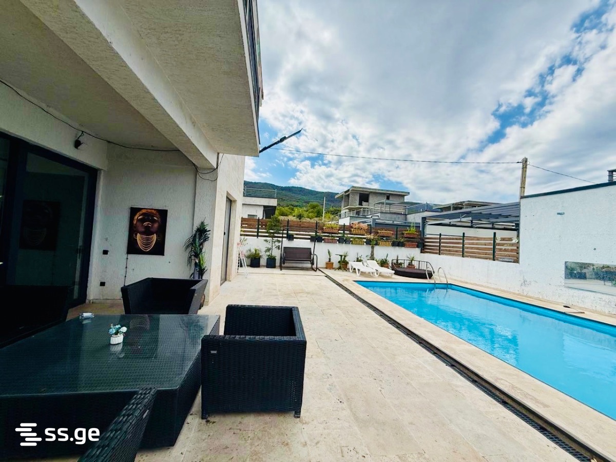 6 Room Summer Cottage Daily Rent. Mtskheta view 3