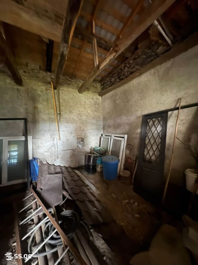 4 Room Private House For Sale view 9