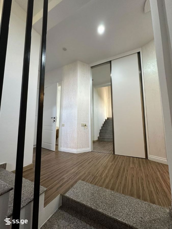 4 Room Private House For Rent. Gonio view 4