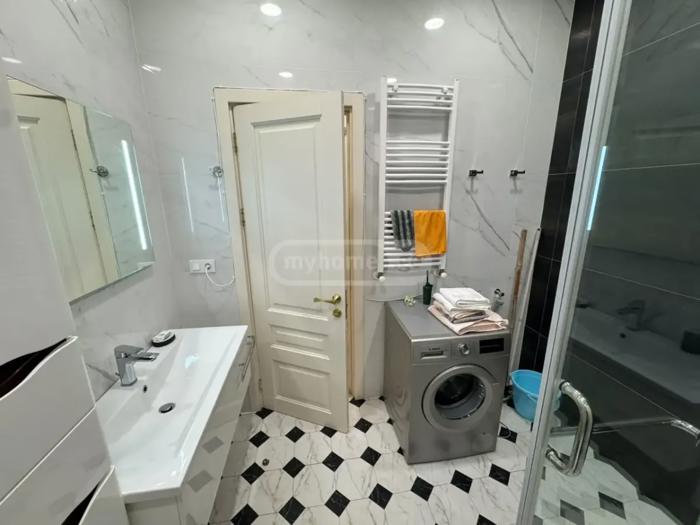 https://static.ss.ge/20261008/1_aeb8a148-8c5e-4445-86b3-1b67f5efd49b_Thumb.jpg