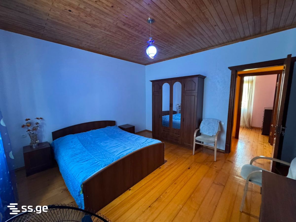 5 Room Summer Cottage For Rent. Poti view 7
