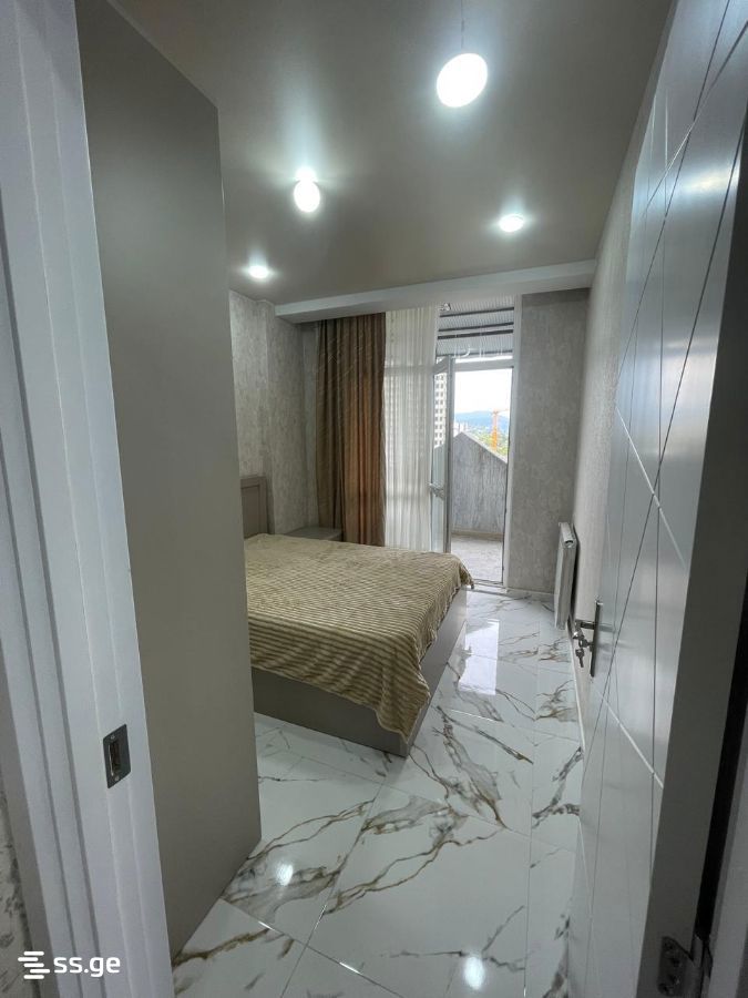 2 Room Flat For Rent. Kvariati view 6