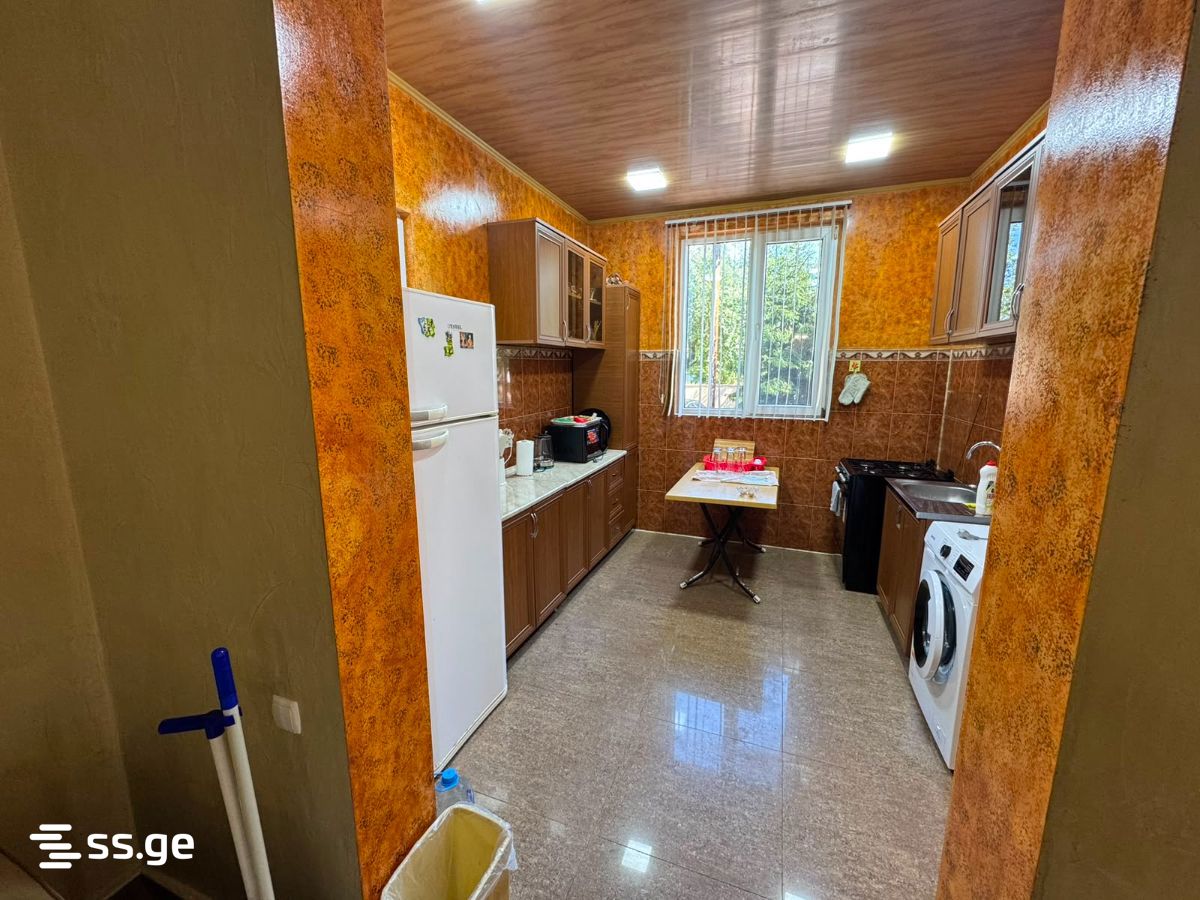 5 Room Summer Cottage For Rent. Poti view 8