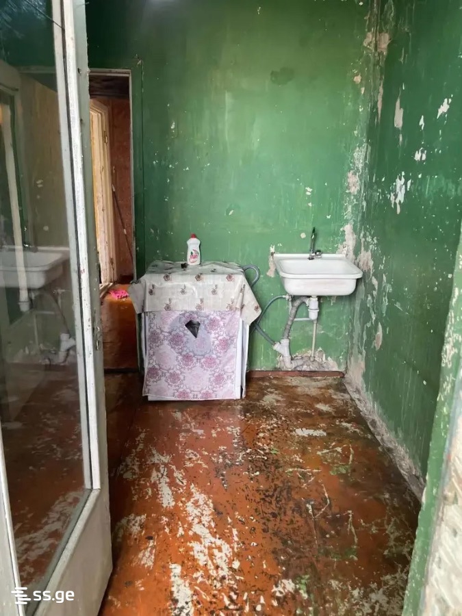 1 Room Flat For Sale view 3