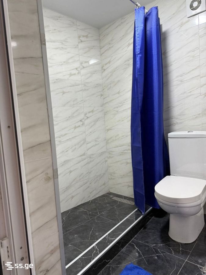 2 Room Private House For Rent. Makhindjauri view 3