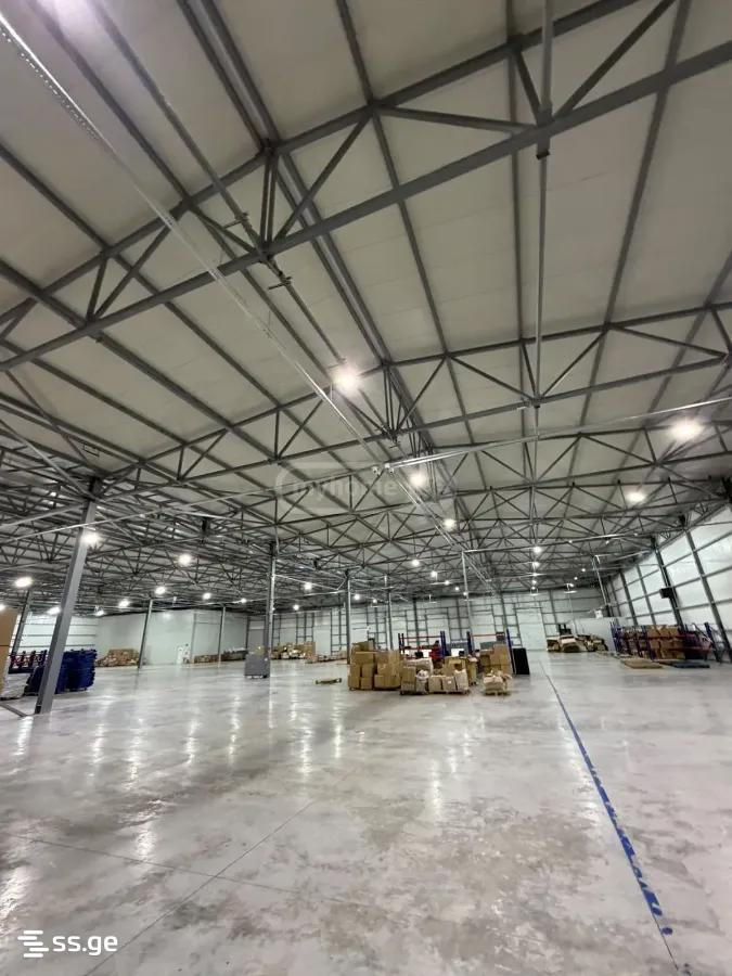 Store-Industrial Property For Rent. Didi Lilo view 1