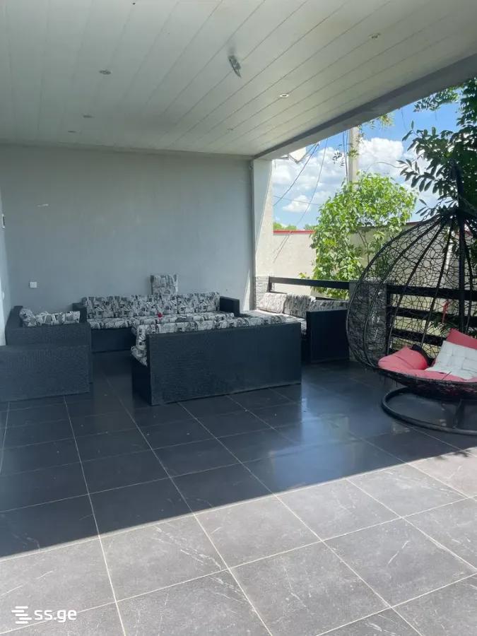 4 Room Private House For Sale view 6