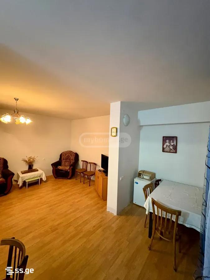 3 Room Flat For Sale view 8
